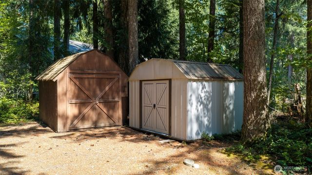 61 N Mt Noyes Way, Hoodsport, WA 98548