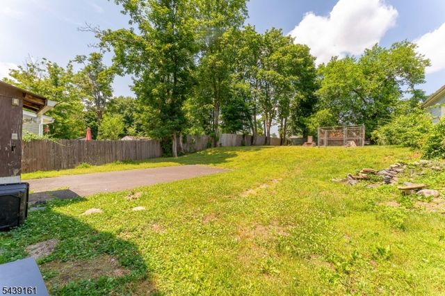 1132 W 3Rd St, Plainfield City, NJ 07063