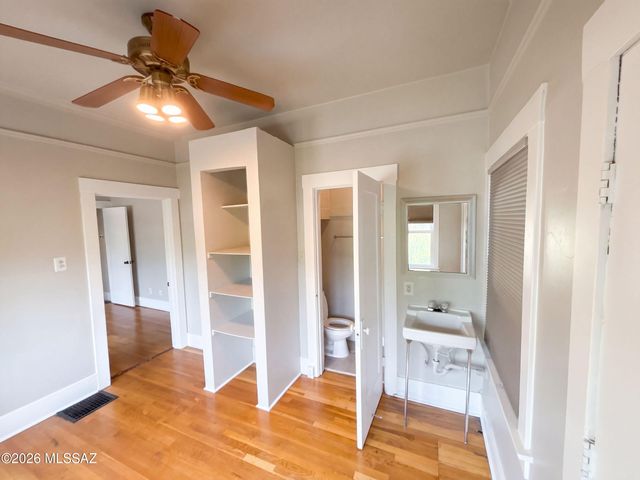 1245 N 1st Avenue, Tucson, AZ 85719
