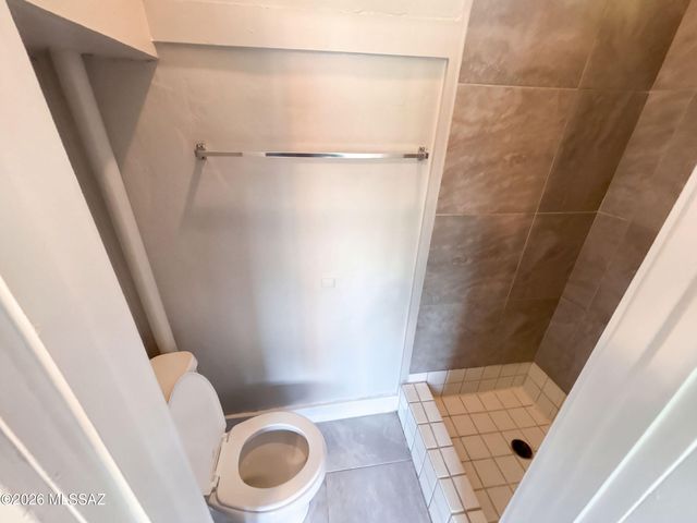 1245 N 1st Avenue, Tucson, AZ 85719
