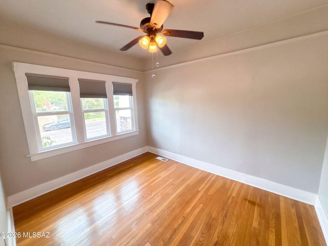 1245 N 1st Avenue, Tucson, AZ 85719