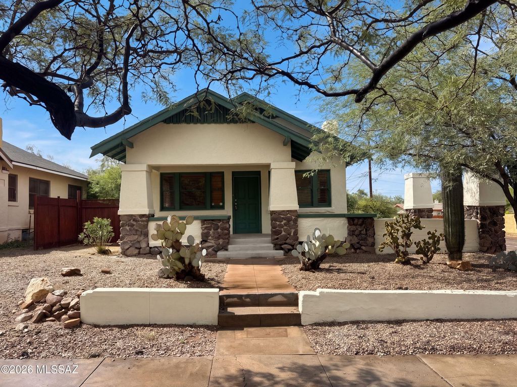 1245 N 1st Avenue, Tucson, AZ 85719