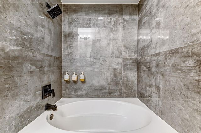 1508 Blodgett Street 306, Houston, TX 77004