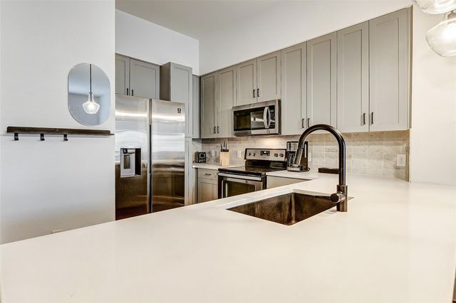 1508 Blodgett Street 306, Houston, TX 77004