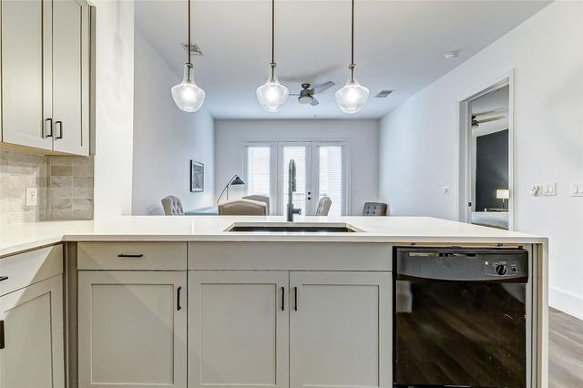 1508 Blodgett Street 306, Houston, TX 77004