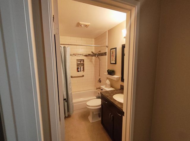 11360 Gold Country Blvd, Gold River, CA 95670