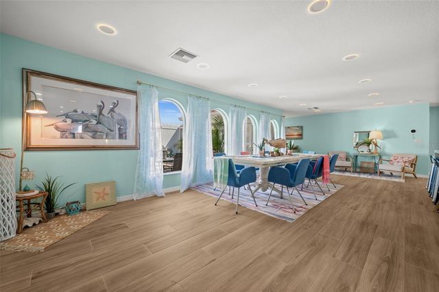1432 VENETIAN COURT, Cape Coral, FL 33904