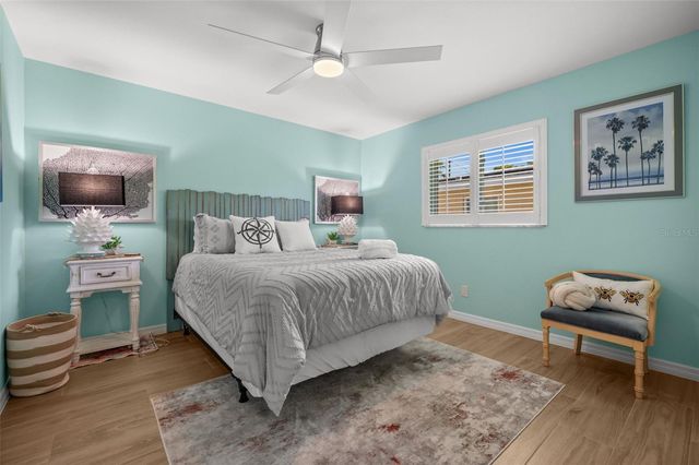 1432 VENETIAN COURT, Cape Coral, FL 33904