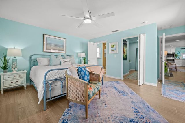 1432 VENETIAN COURT, Cape Coral, FL 33904