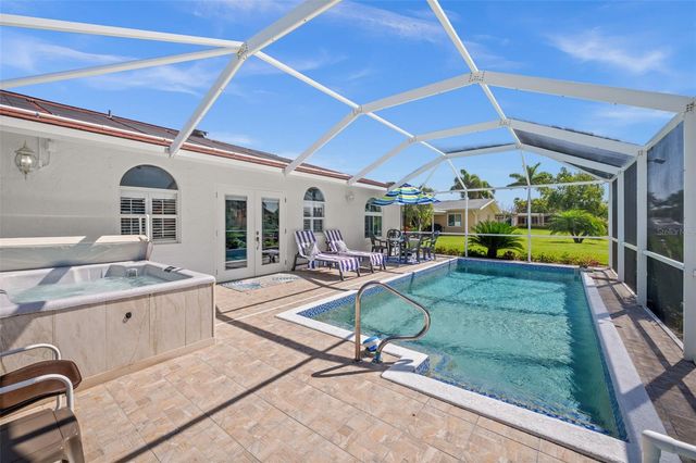 1432 VENETIAN COURT, Cape Coral, FL 33904
