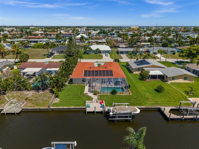 1432 VENETIAN COURT, Cape Coral, FL 33904