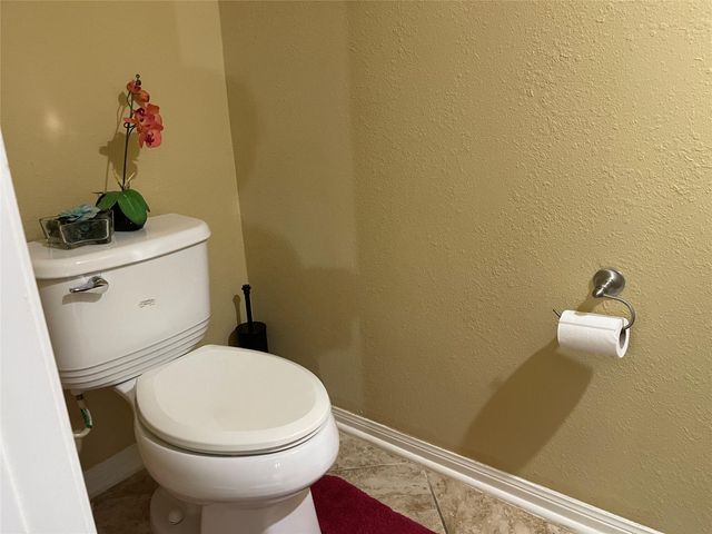 2 Bryce Branch Circle, The Woodlands, TX 77382