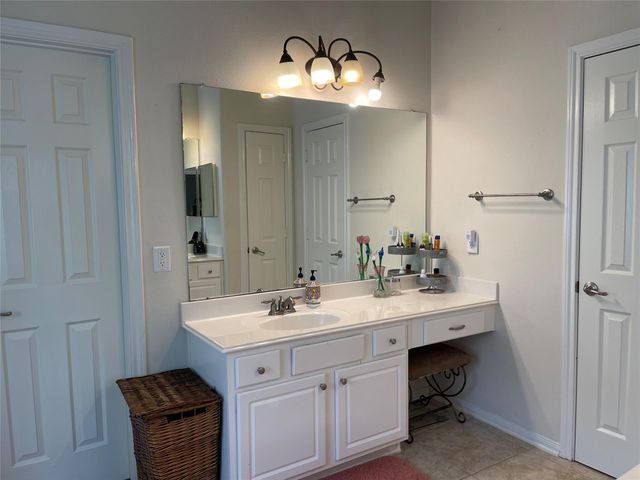 2 Bryce Branch Circle, The Woodlands, TX 77382
