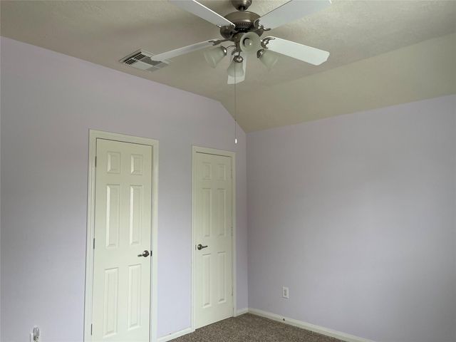 2 Bryce Branch Circle, The Woodlands, TX 77382
