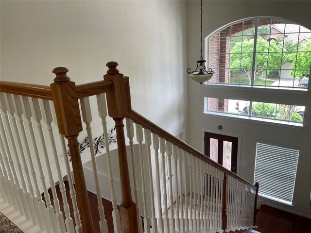 2 Bryce Branch Circle, The Woodlands, TX 77382