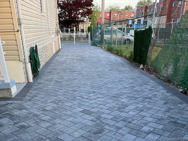 15513 113th Avenue, Jamaica, NY 11433