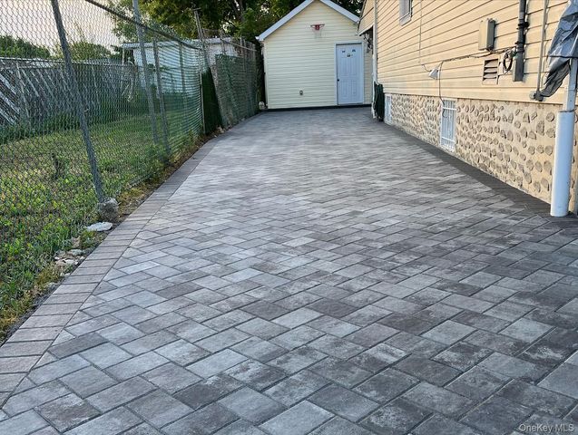 15513 113th Avenue, Jamaica, NY 11433