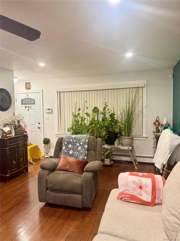 15513 113th Avenue, Jamaica, NY 11433