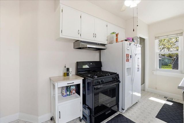 120 W 2nd Street, Hobart, IN 46342