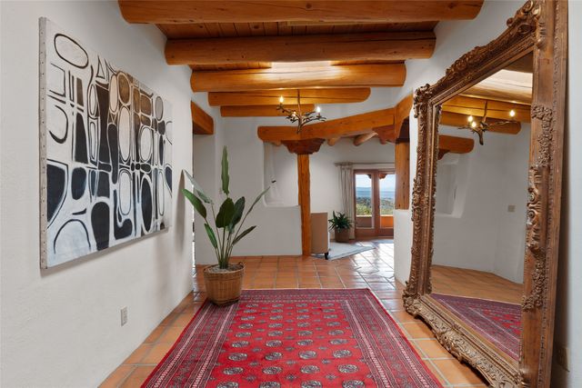 67 Camino Amor, Santa Fe, NM 87506