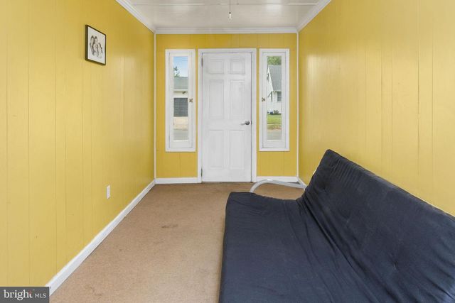 1 LEE CT, Hamilton, NJ 08619