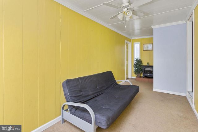 1 LEE CT, Hamilton, NJ 08619