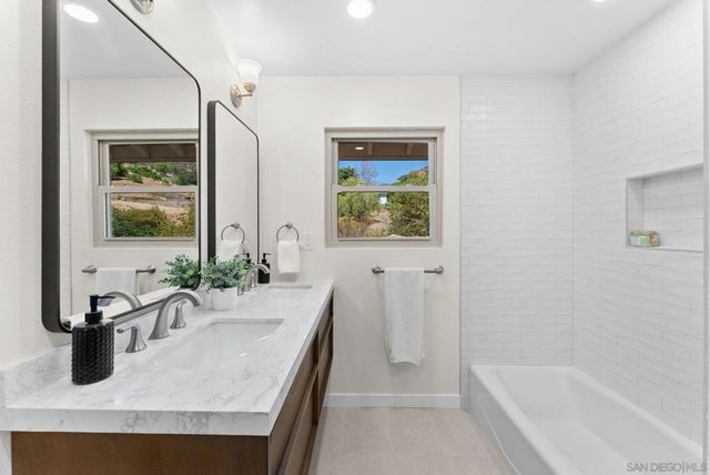 14475 Pebble Canyon Dr, Poway, CA 92064
