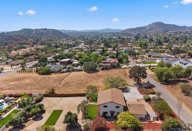 14475 Pebble Canyon Dr, Poway, CA 92064