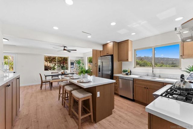 14475 Pebble Canyon Dr, Poway, CA 92064