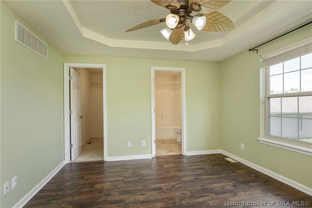 2603 Meadowview Court, Jeffersonville, IN 47130
