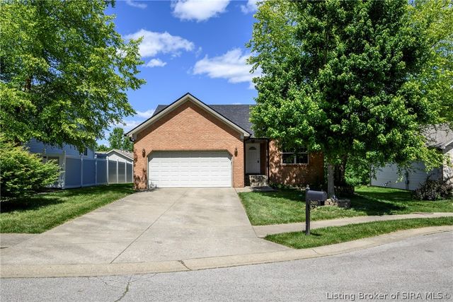 2603 Meadowview Court, Jeffersonville, IN 47130