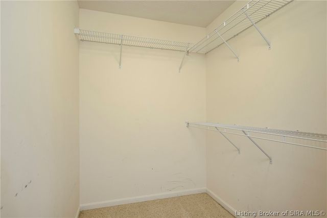2603 Meadowview Court, Jeffersonville, IN 47130