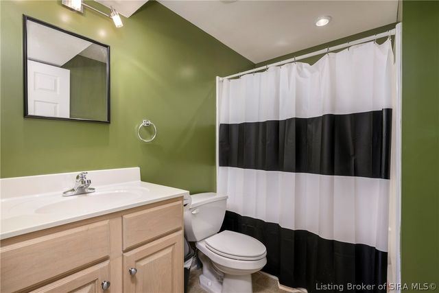 2603 Meadowview Court, Jeffersonville, IN 47130