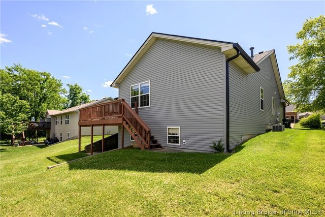 2603 Meadowview Court, Jeffersonville, IN 47130