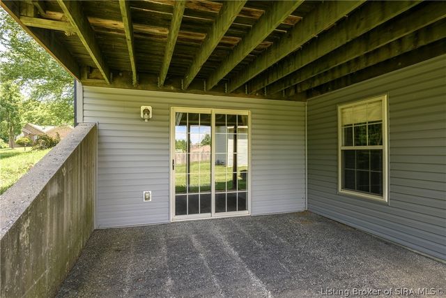 2603 Meadowview Court, Jeffersonville, IN 47130