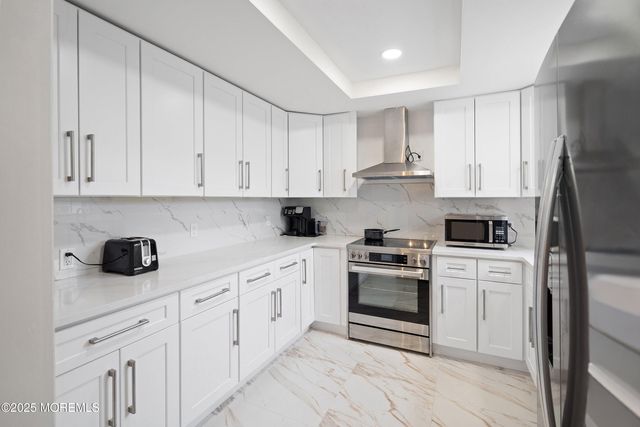 142 Providence Way 142C, Monroe, NJ 08831