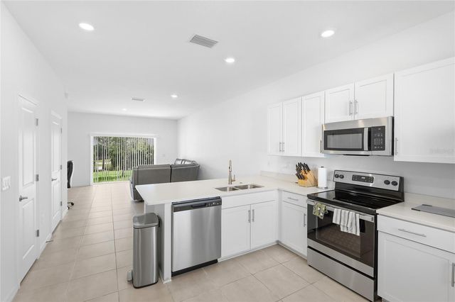 8865 DAYBREAK STREET, Sarasota, FL 34241