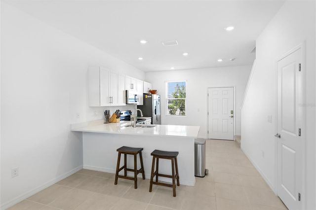 8865 DAYBREAK STREET, Sarasota, FL 34241