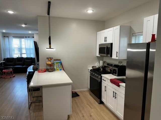 88 N 7Th St, Paterson City, NJ 07522