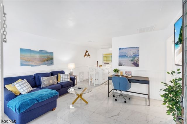 4913 Vincennes ST 3, Cape Coral, FL 33904