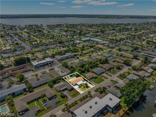 4913 Vincennes ST 3, Cape Coral, FL 33904