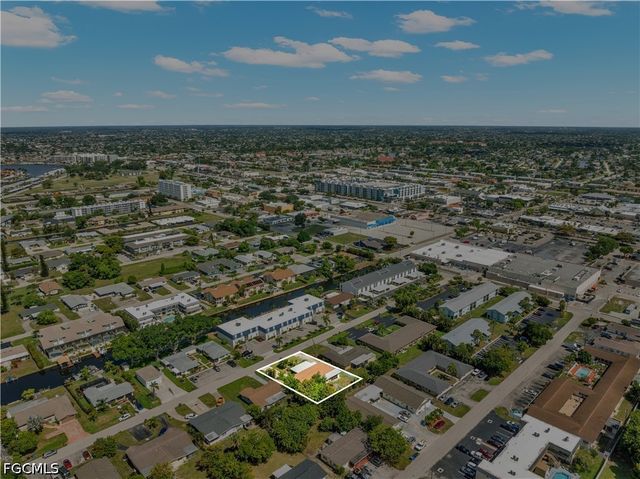 4913 Vincennes ST 3, Cape Coral, FL 33904
