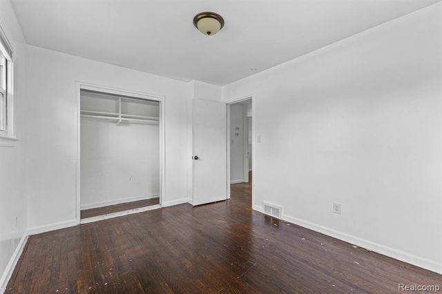 20261 Burt Road, Detroit, MI 48219