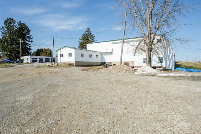 2993 E Lemon Creek Road, Berrien Springs, MI 49103