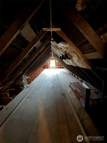 809 W Market Street, Aberdeen, WA 98520