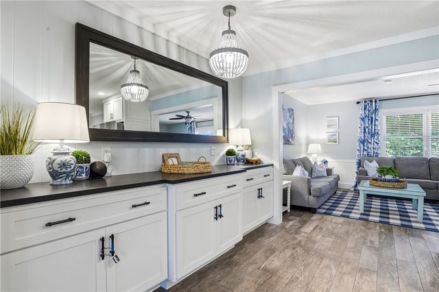 220 Tennessee Ave, St Simons Island, GA 31522