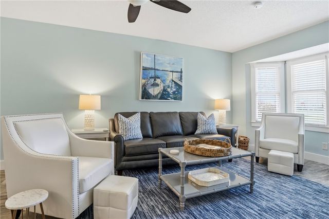 220 Tennessee Ave, St Simons Island, GA 31522