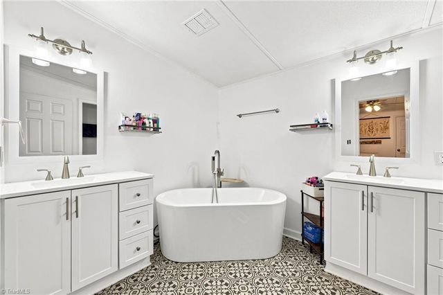 155 Coryland Drive, Walkertown, NC 27051