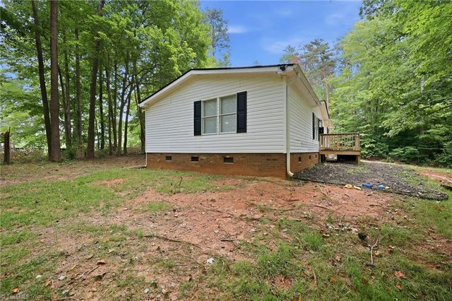 155 Coryland Drive, Walkertown, NC 27051