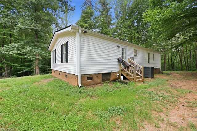 155 Coryland Drive, Walkertown, NC 27051